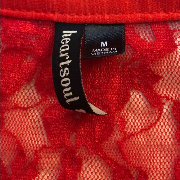 Red top - Picture 4 of 6